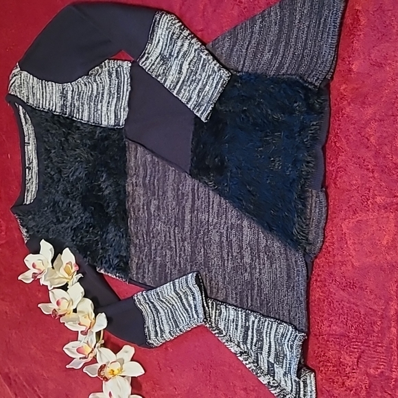 Macy's Eyelash & Knit Sweater - Picture 4 of 12